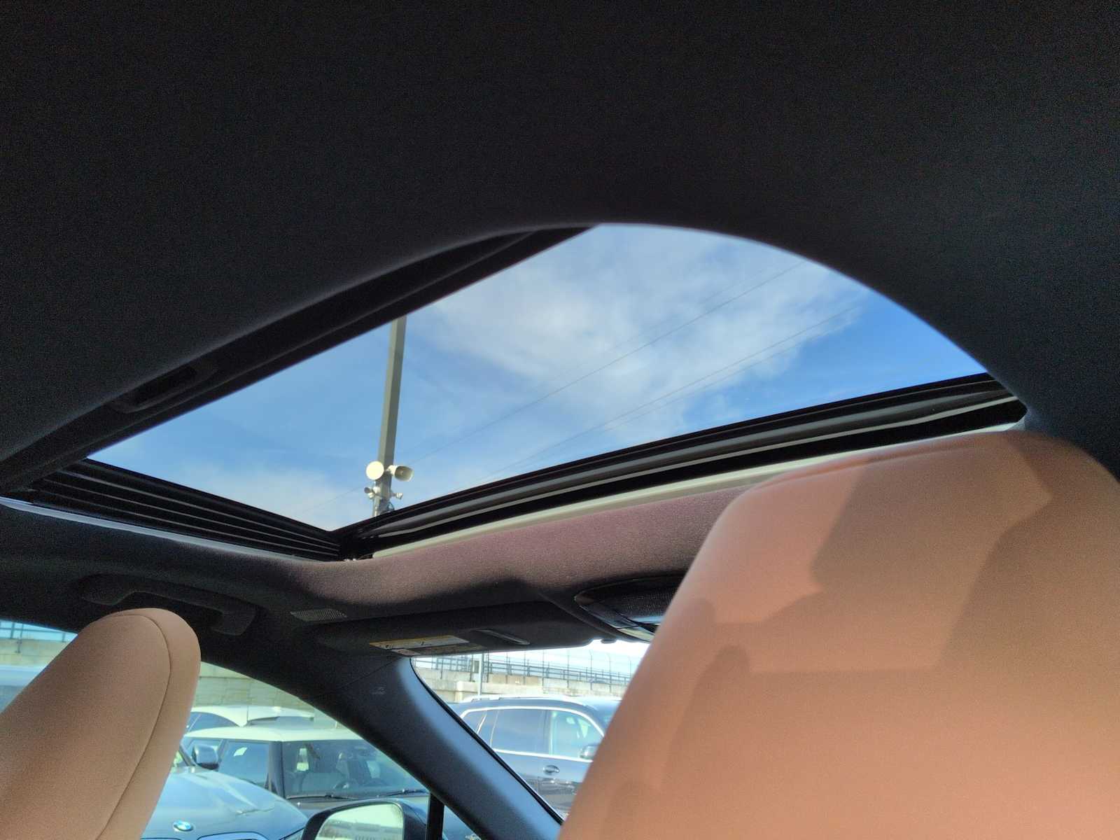 Thumbnail: 2023 Lexus RX - 23