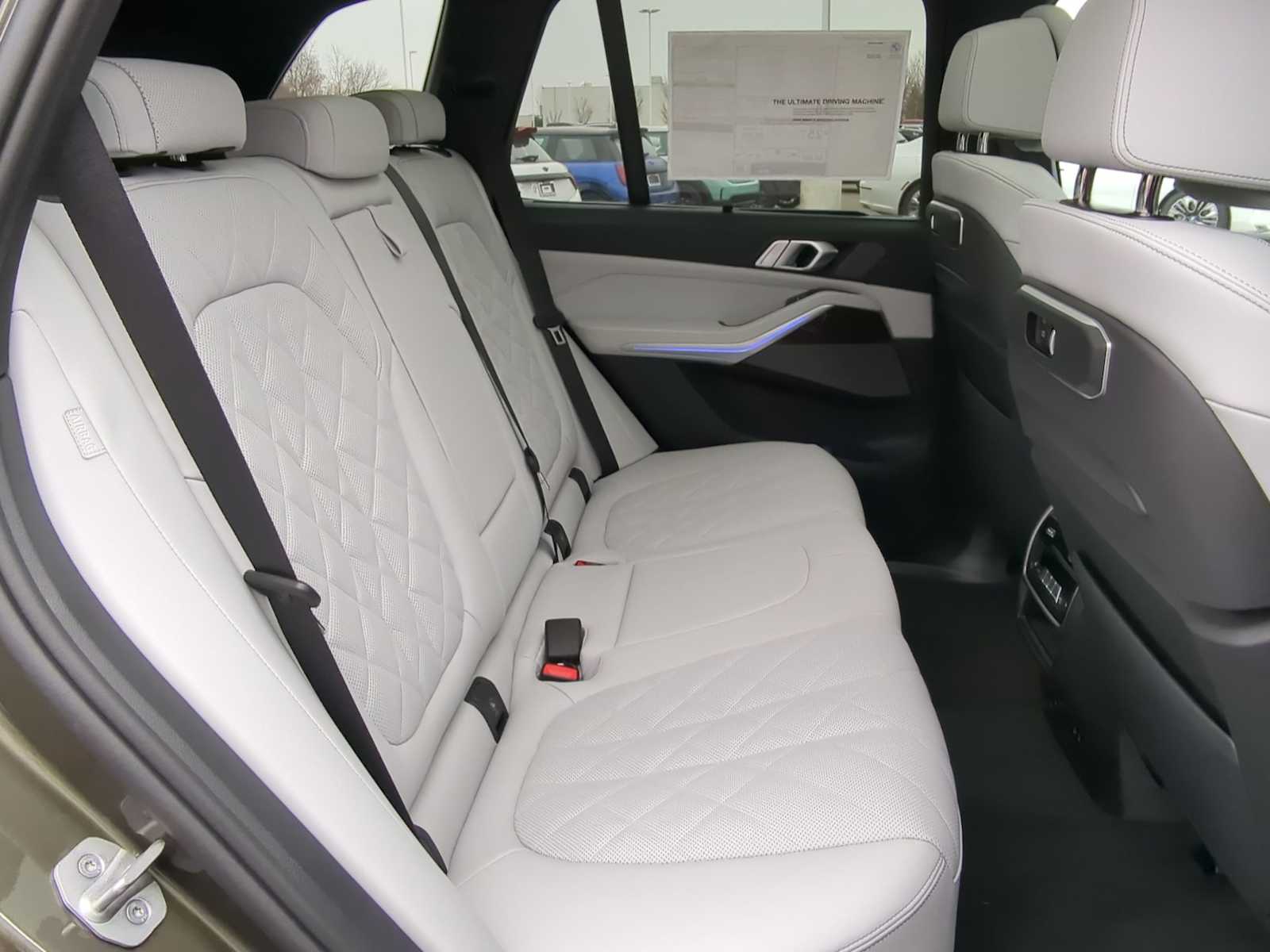 Thumbnail: 2026 BMW X5 - 22