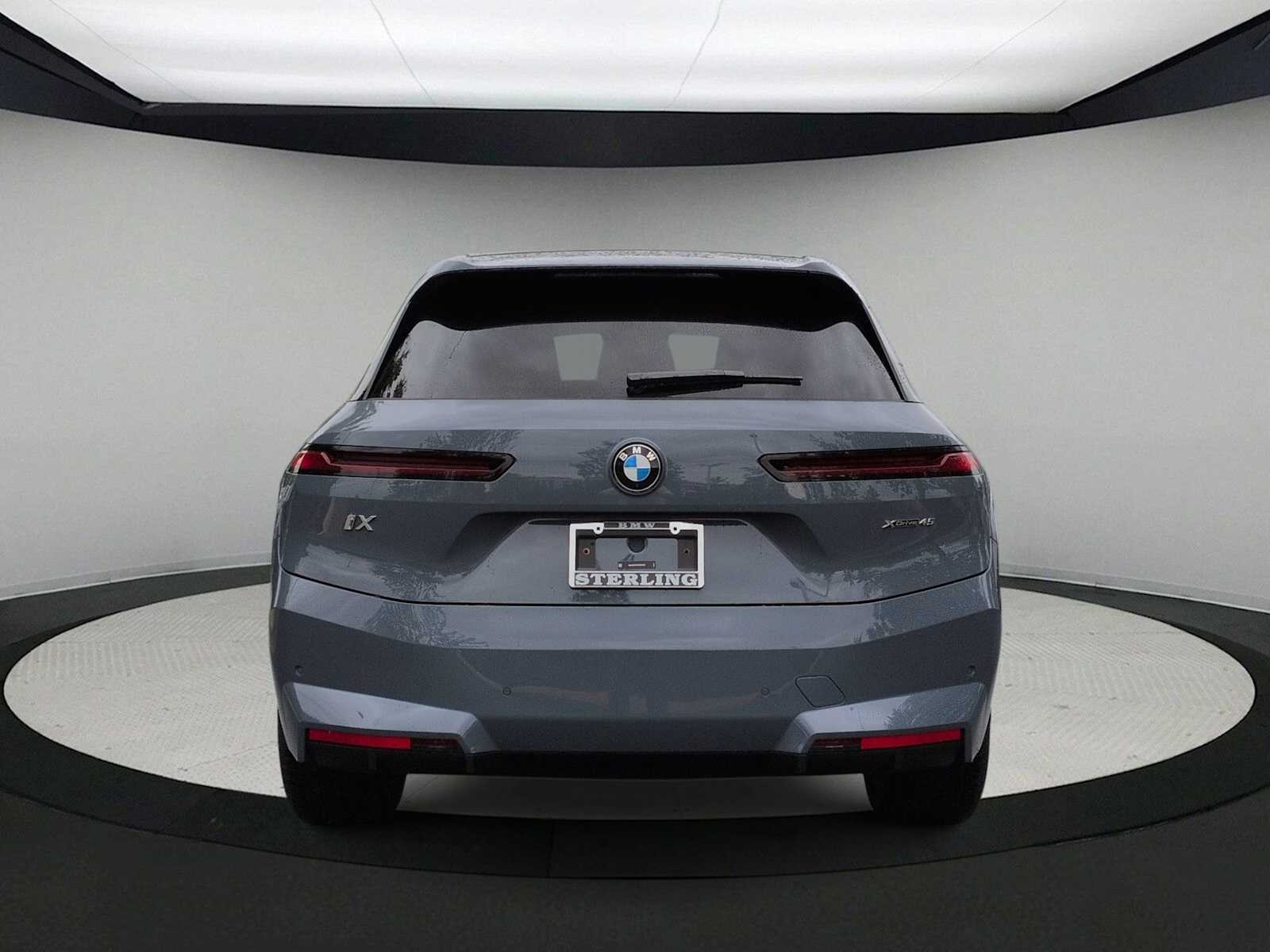 Thumbnail: 2026 BMW iX - 7