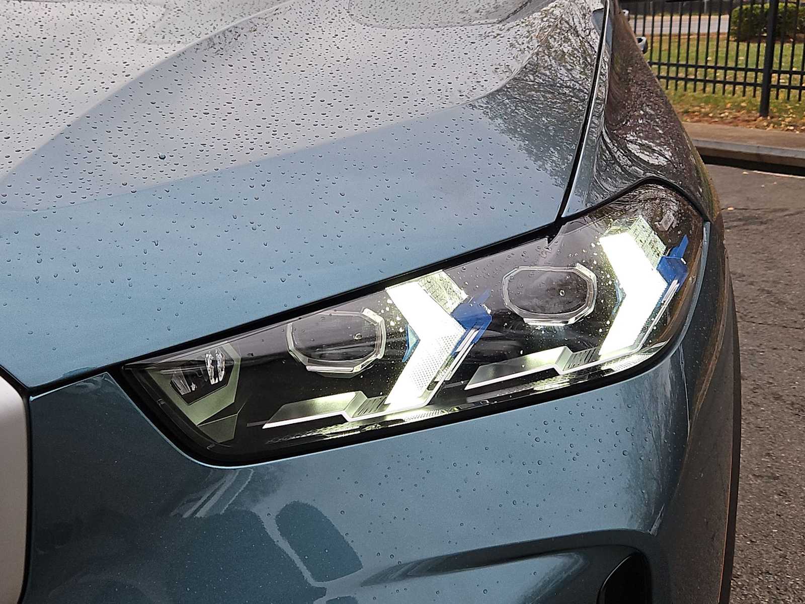 Thumbnail: 2026 BMW X5 - 11