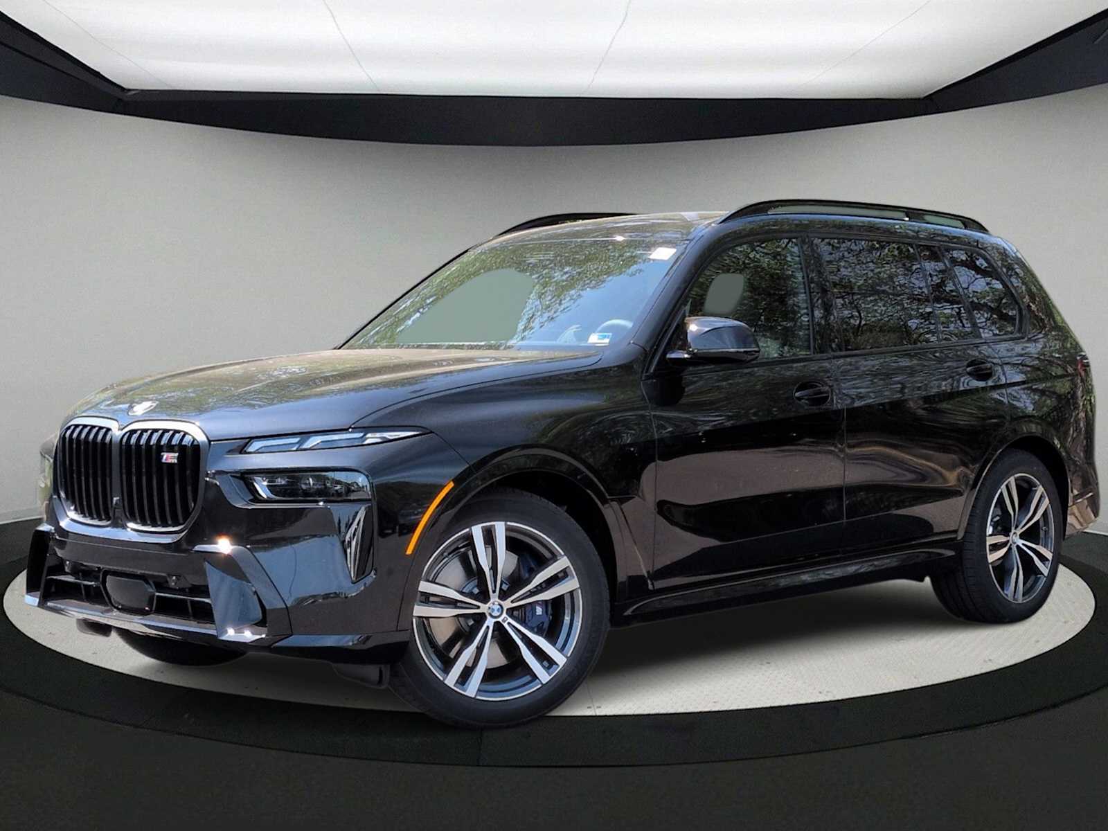 Thumbnail: 2027 BMW X7 - 1