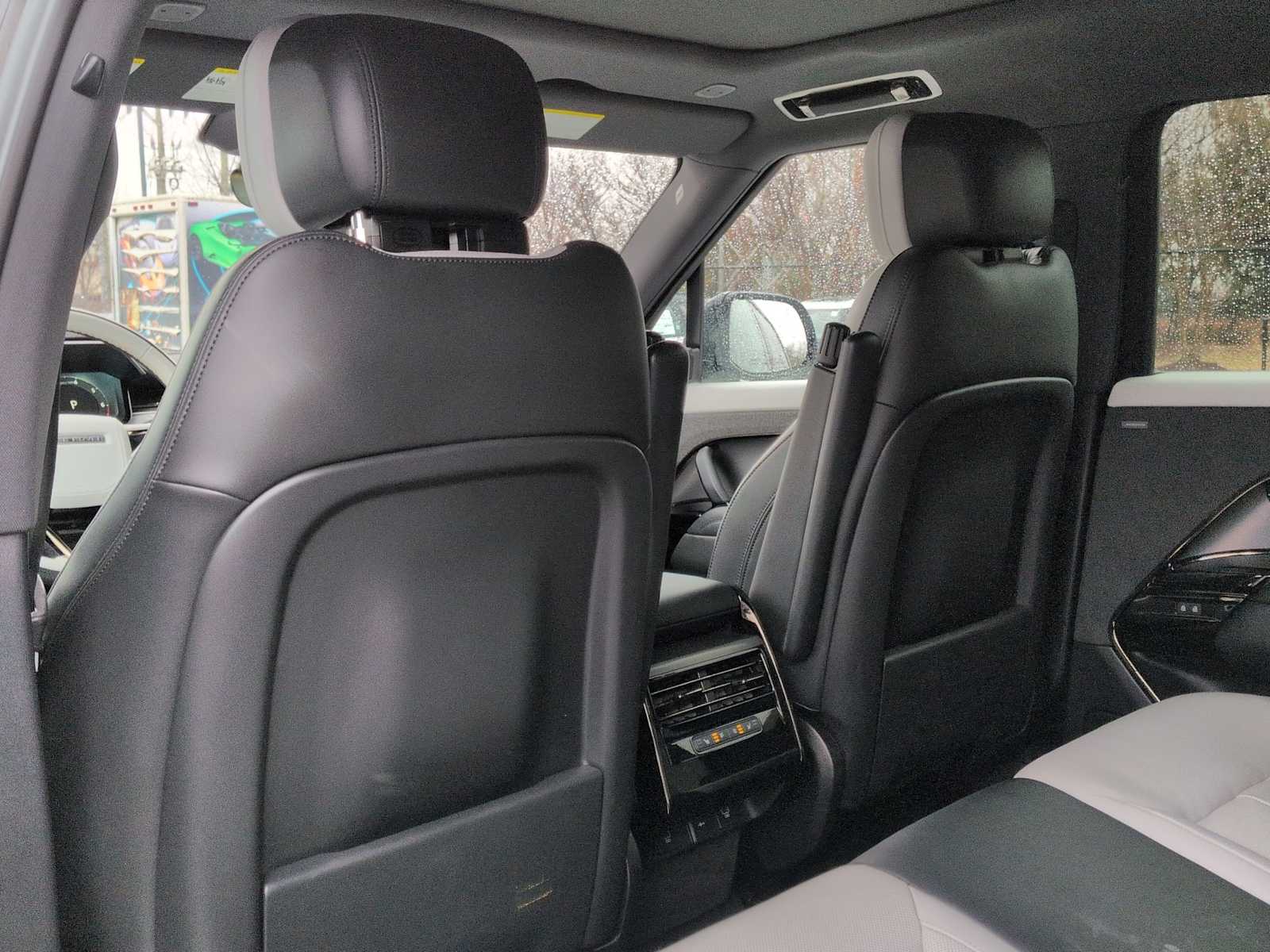 Thumbnail: 2023 Land Rover Range Rover Sport - 19