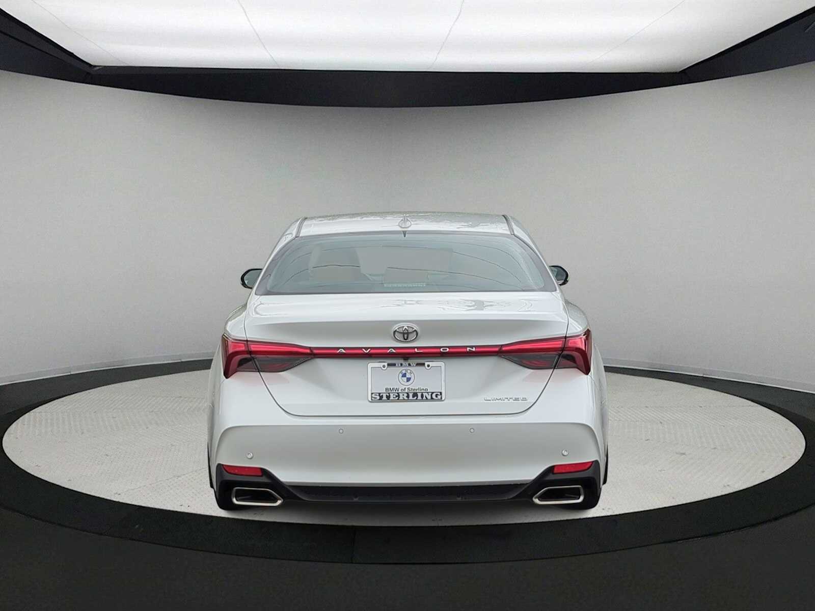 Thumbnail: 2022 Toyota Avalon - 7