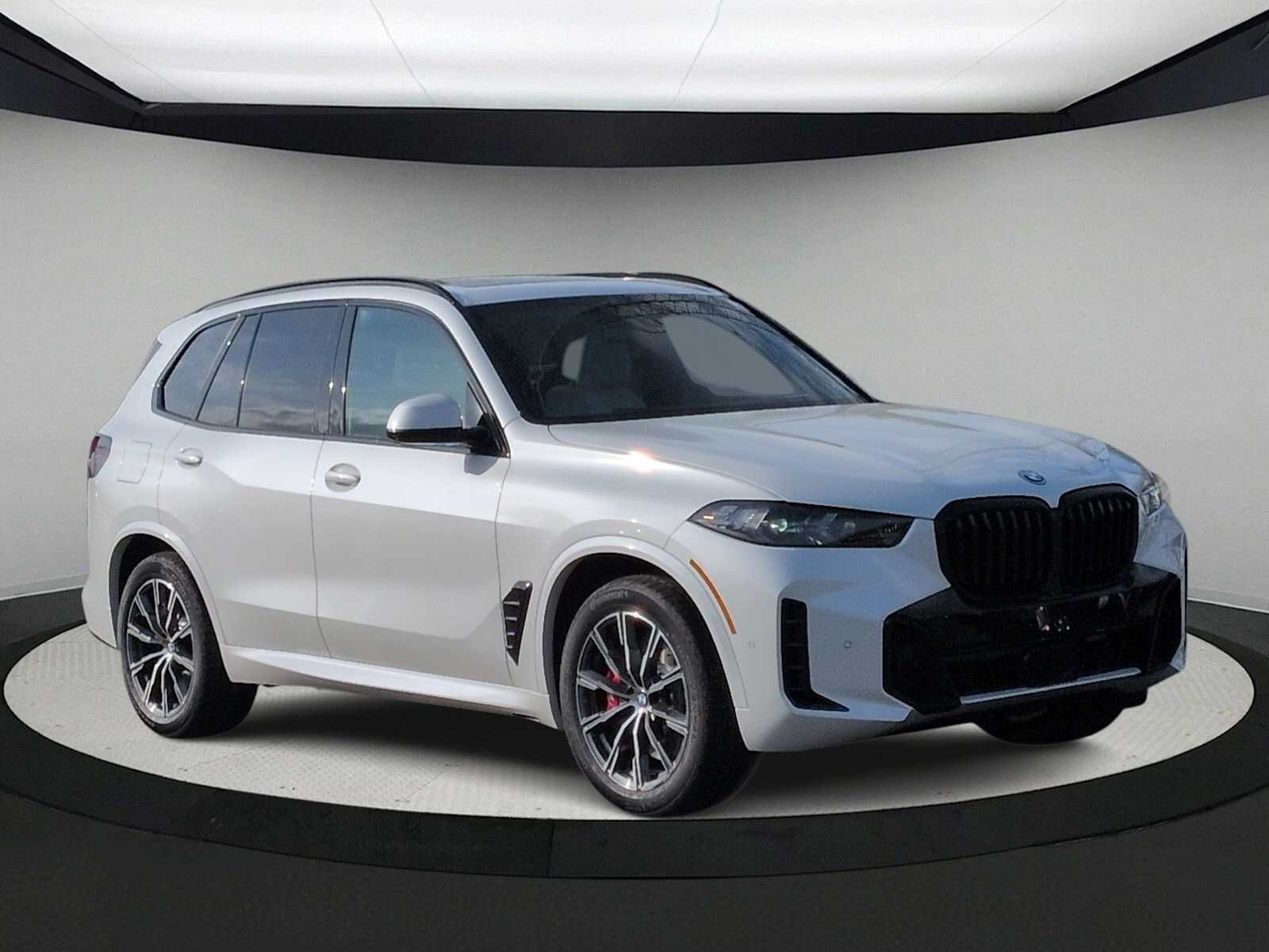 Thumbnail: 2026 BMW X5 - 2