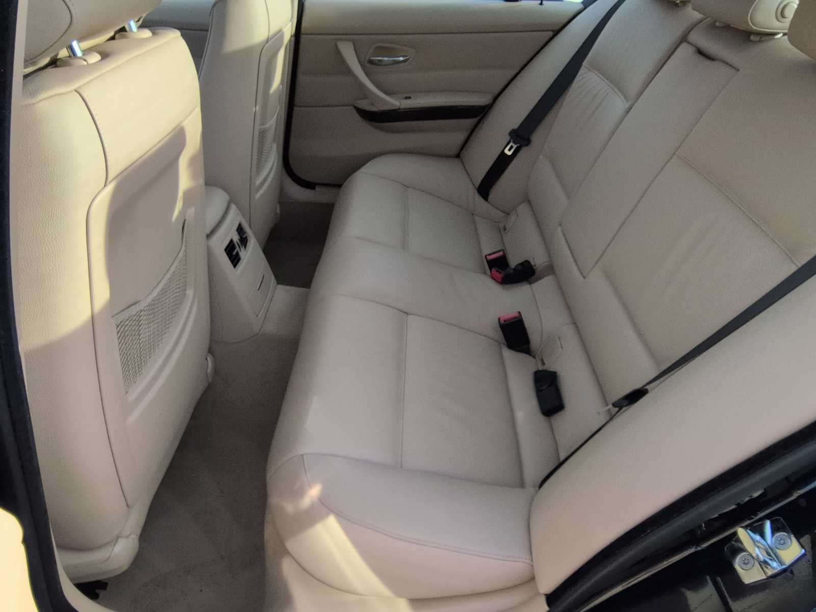 Thumbnail: 2008 BMW 3 Series - 21