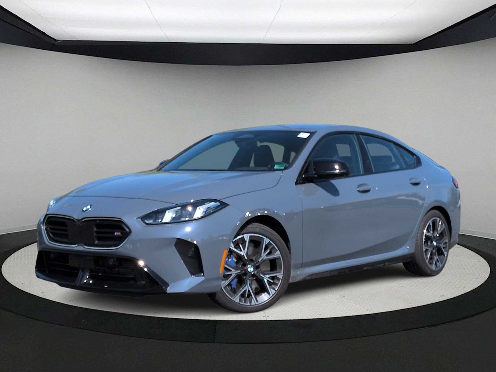 Thumbnail: 2025 BMW 2 Series - 1