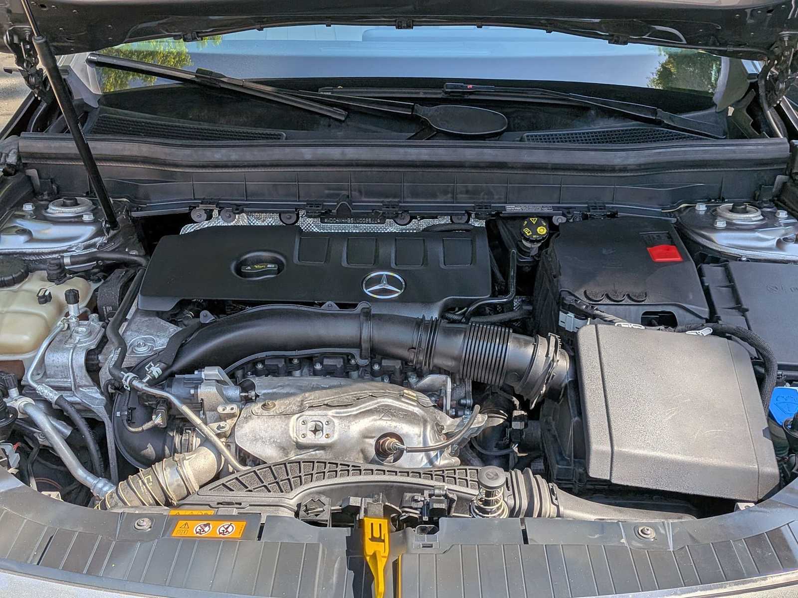 Thumbnail: 2020 Mercedes-Benz GLB - 15