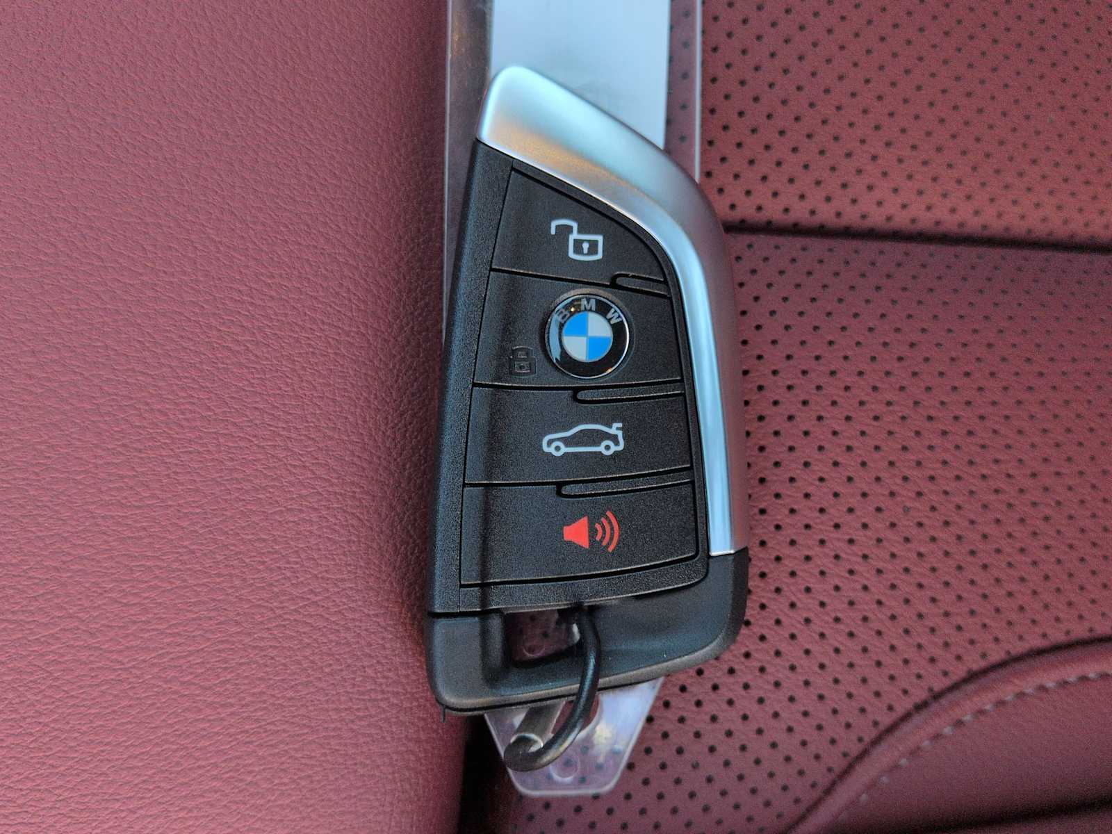 Thumbnail: 2026 BMW i4 - 38