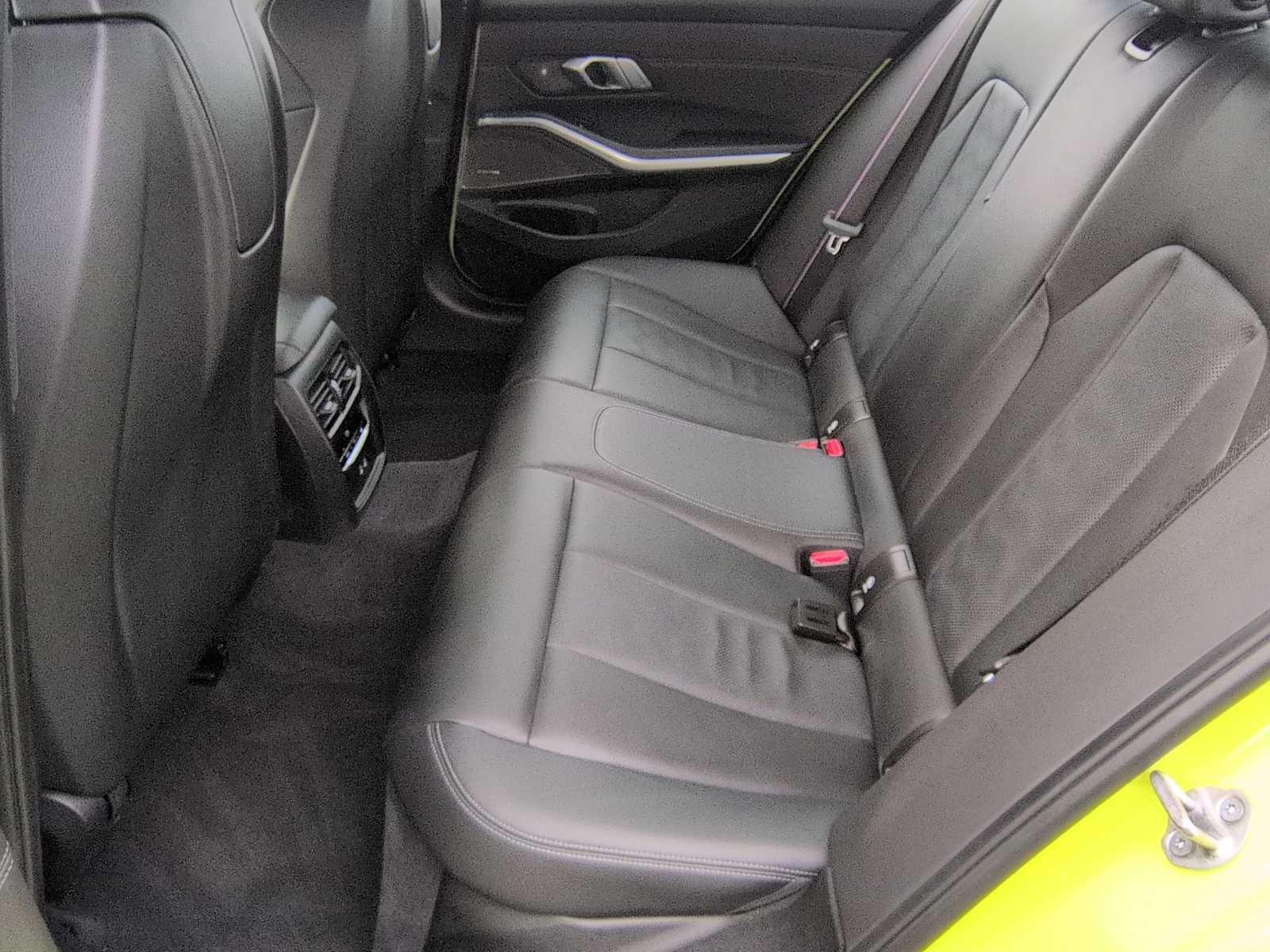 Thumbnail: 2023 BMW M3 - 20