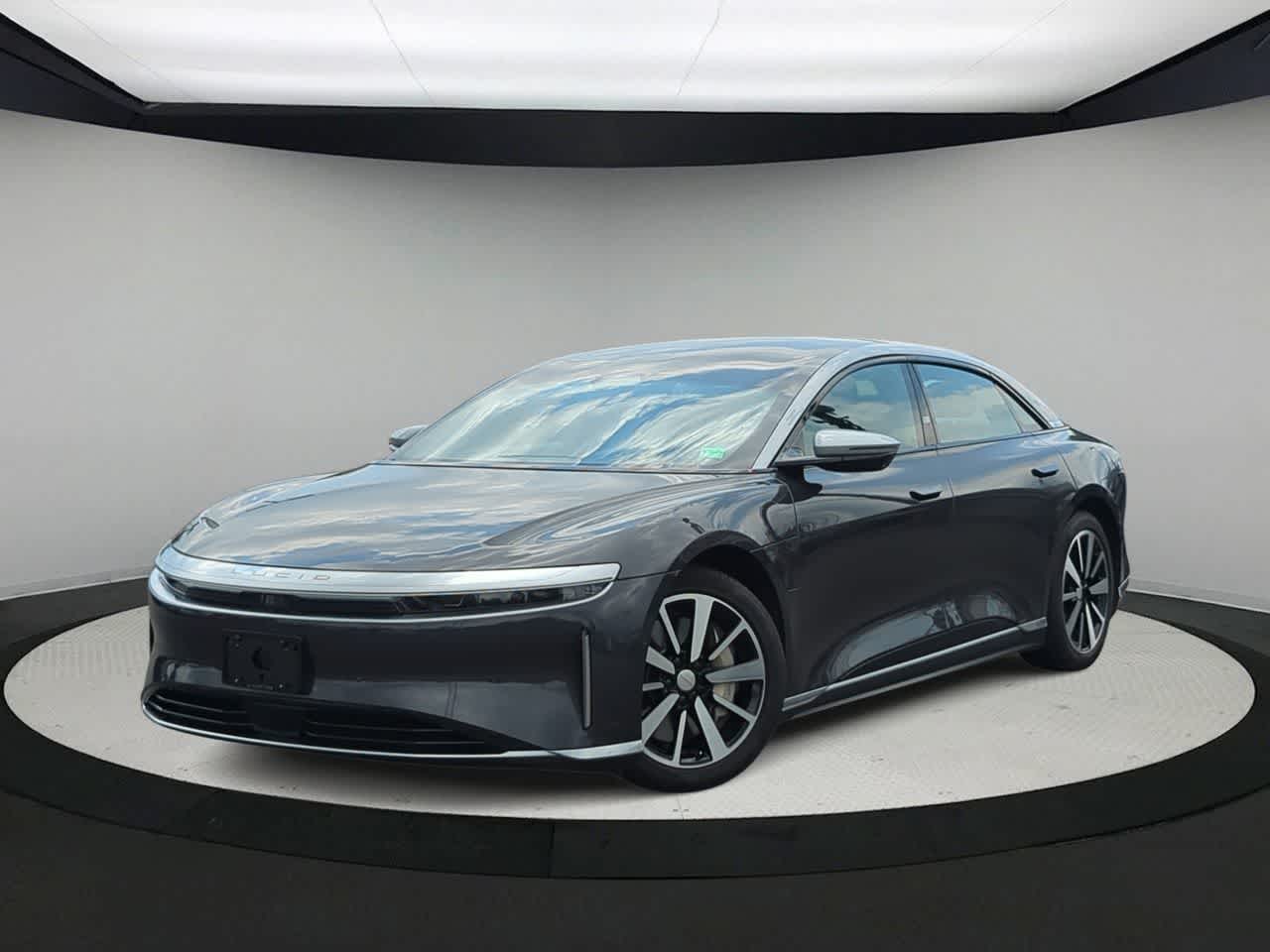 Thumbnail: 2022 Lucid Air - 1
