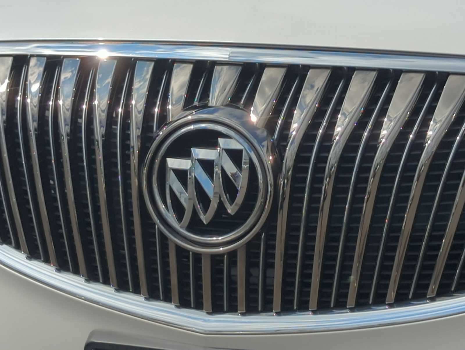 Thumbnail: 2015 Buick LaCrosse - 11