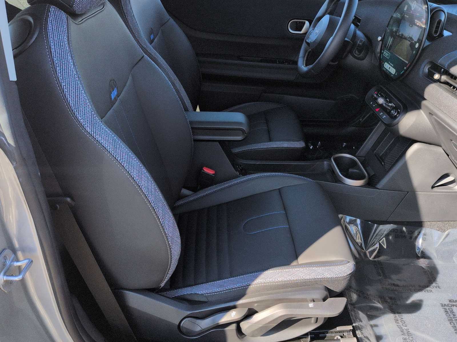 Thumbnail: 2025 MINI Cooper Hardtop - 24