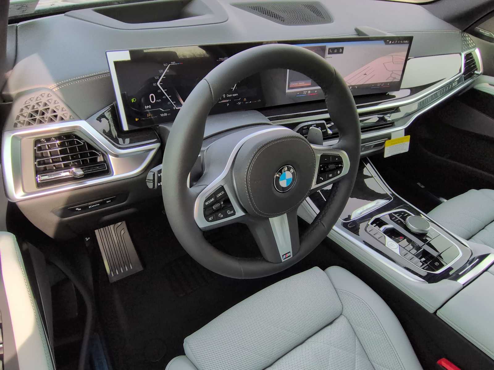 Thumbnail: 2026 BMW X5 - 10