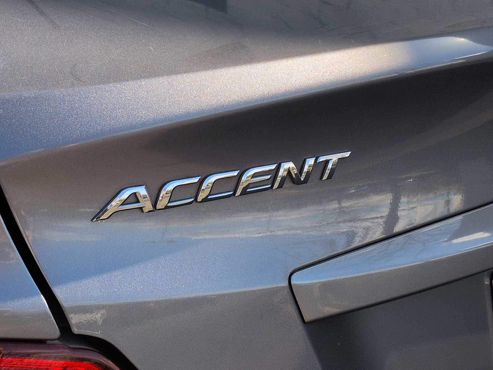 Thumbnail: 2014 Hyundai Accent - 13