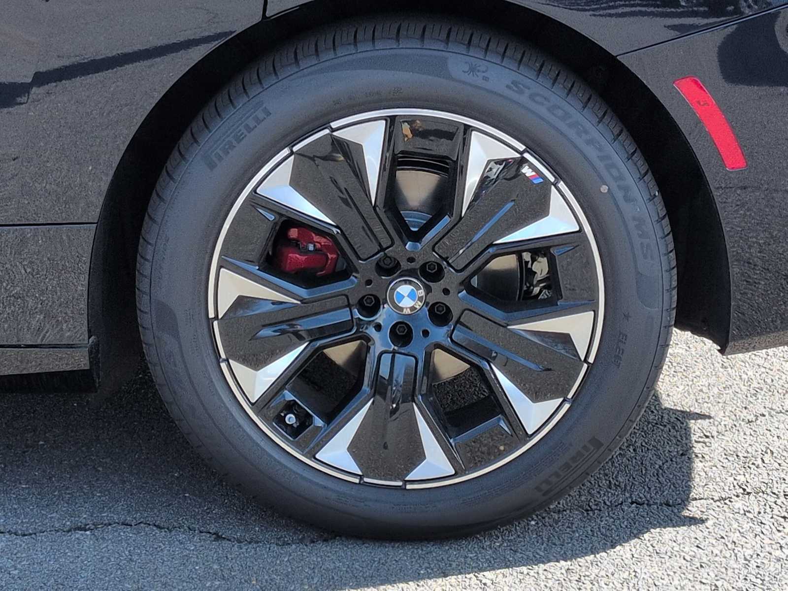 Thumbnail: 2026 BMW iX - 14