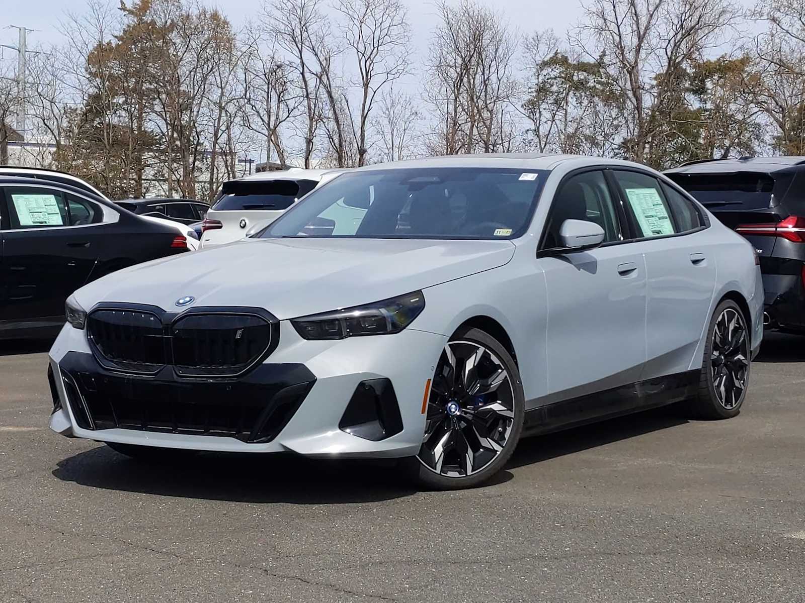 2025 BMW i5 xDrive40 -
                  Sterling, VA