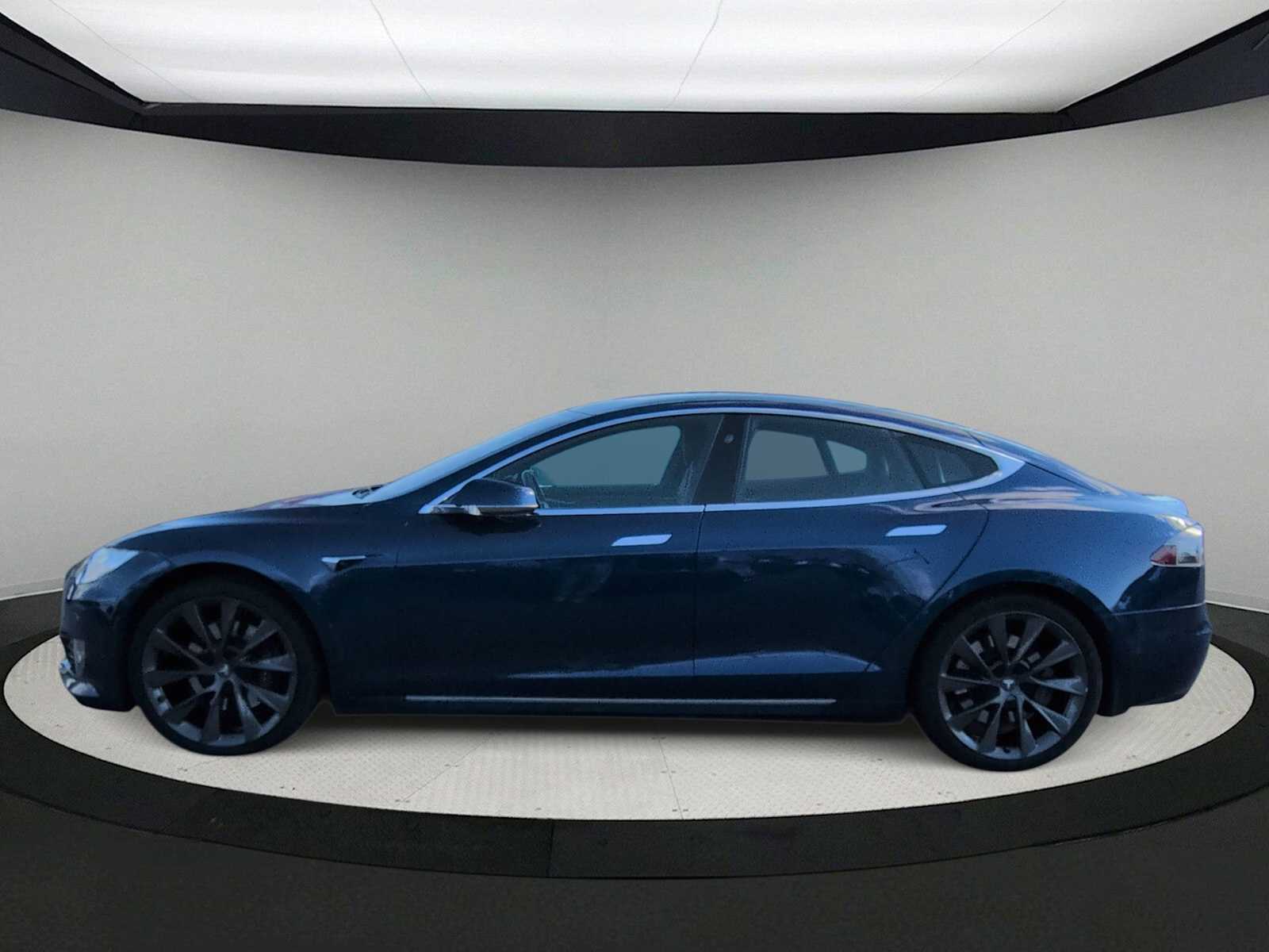 Thumbnail: 2020 Tesla Model S - 5