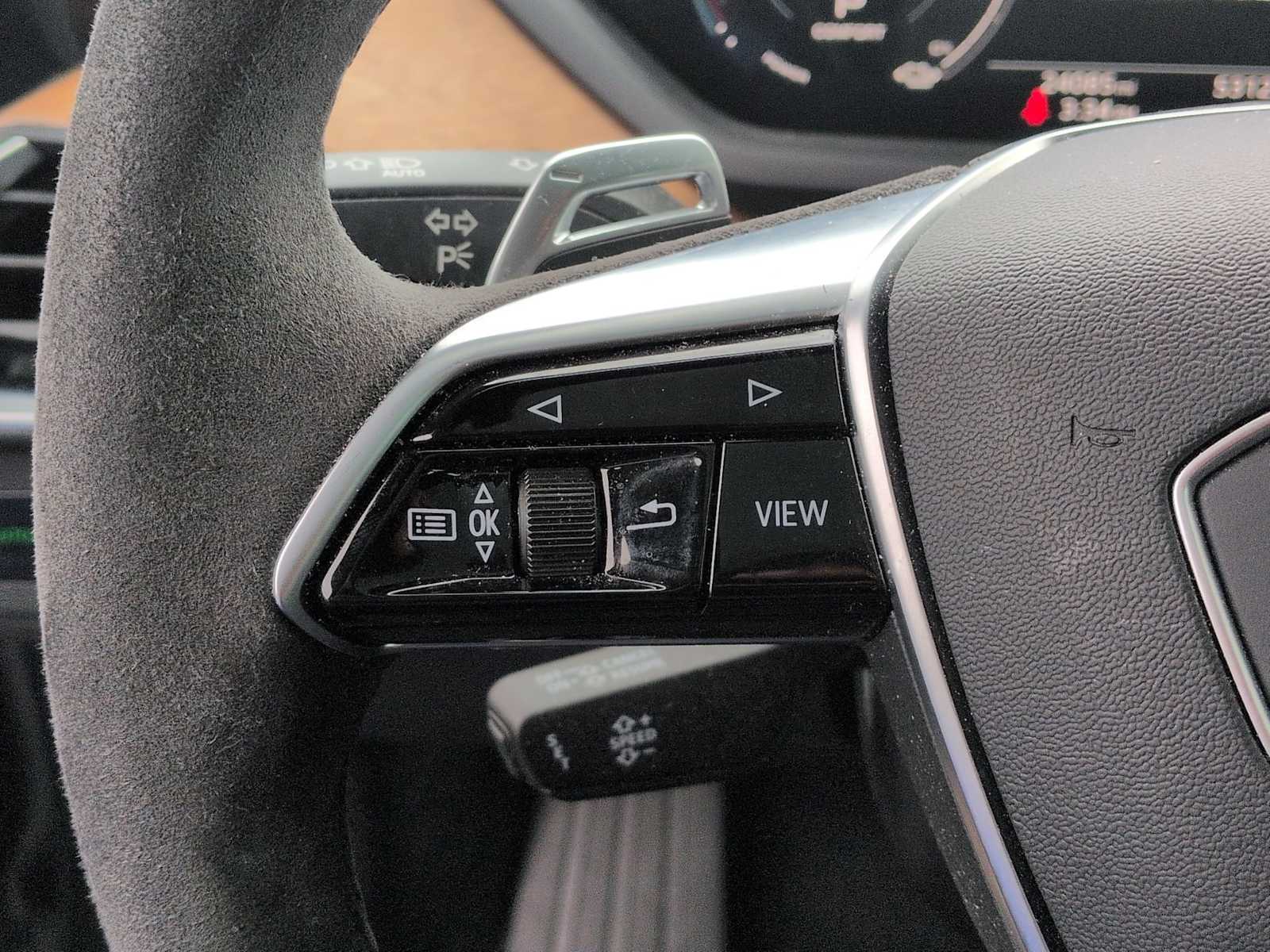 Thumbnail: 2023 Audi e-tron GT - 23