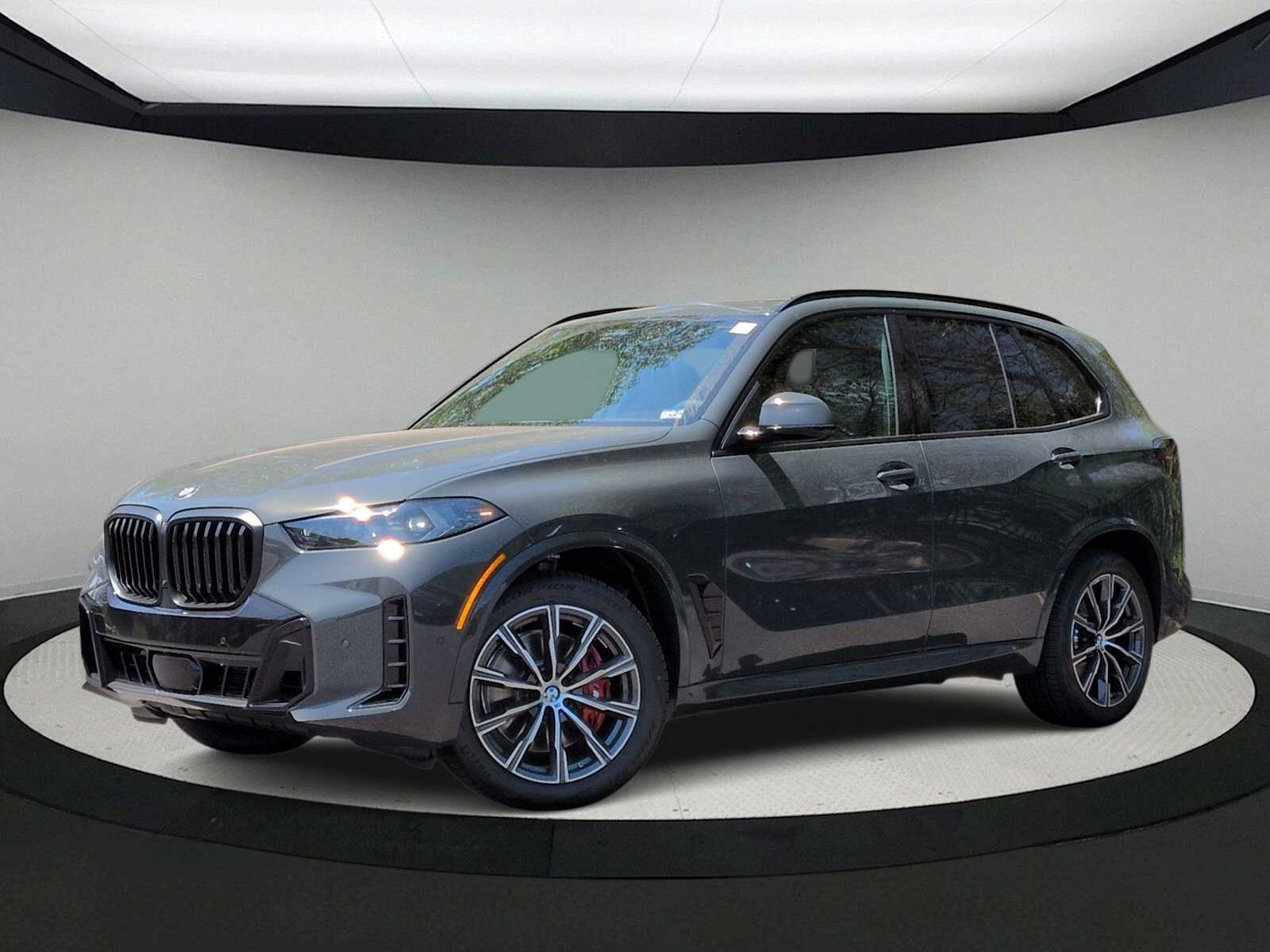 Thumbnail: 2026 BMW X5 - 1