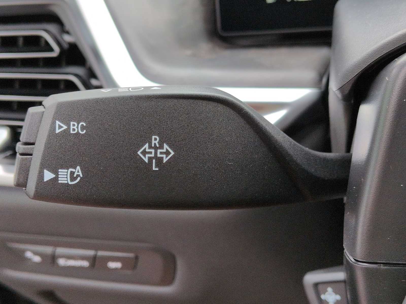 Thumbnail: 2026 BMW X6 - 29