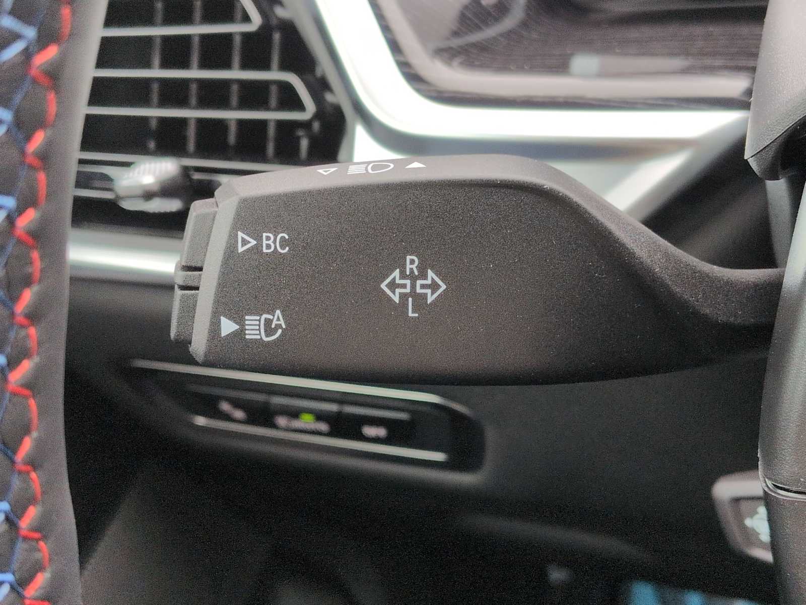 Thumbnail: 2026 BMW X7 - 29