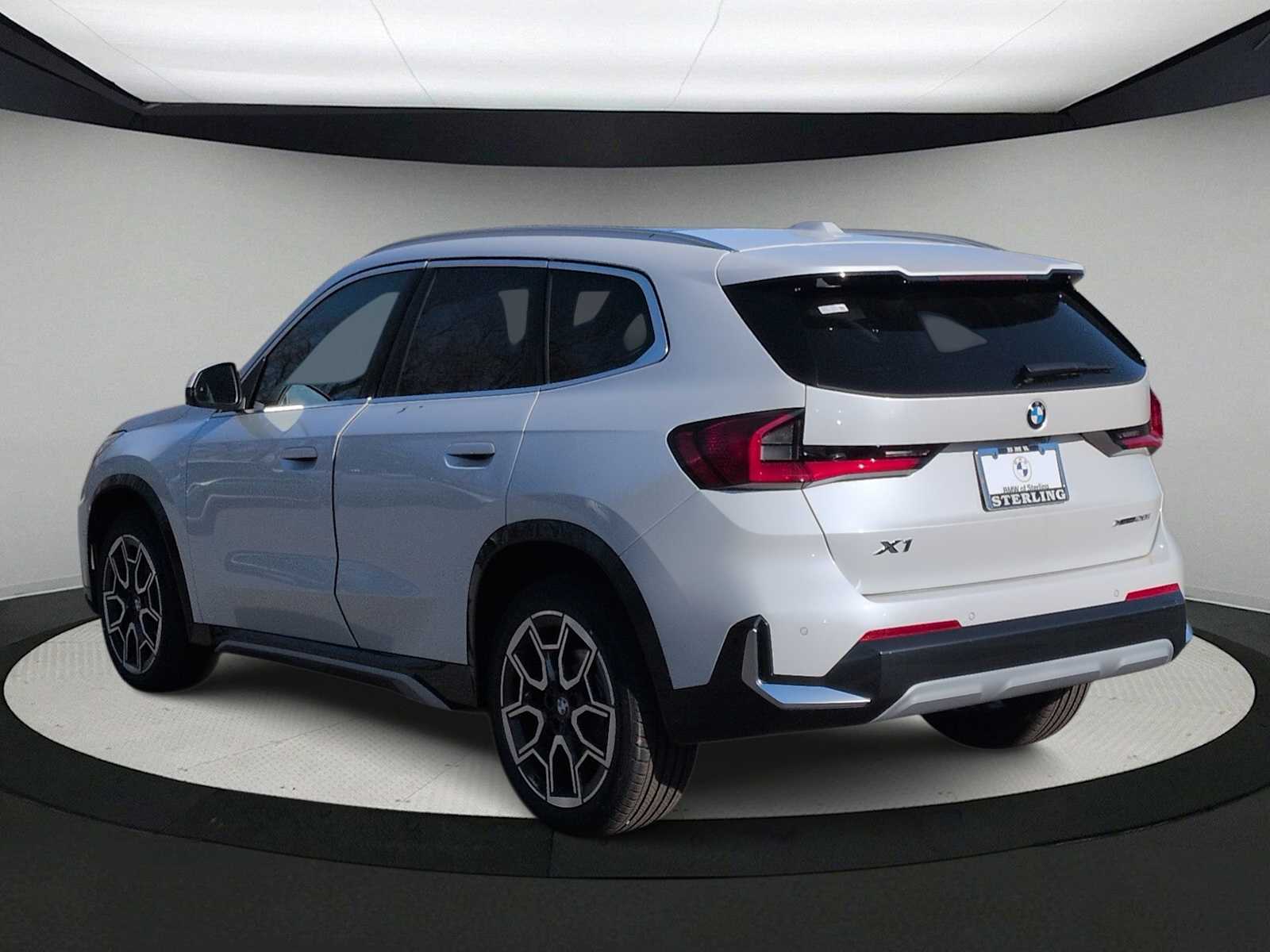 Thumbnail: 2026 BMW X1 - 6