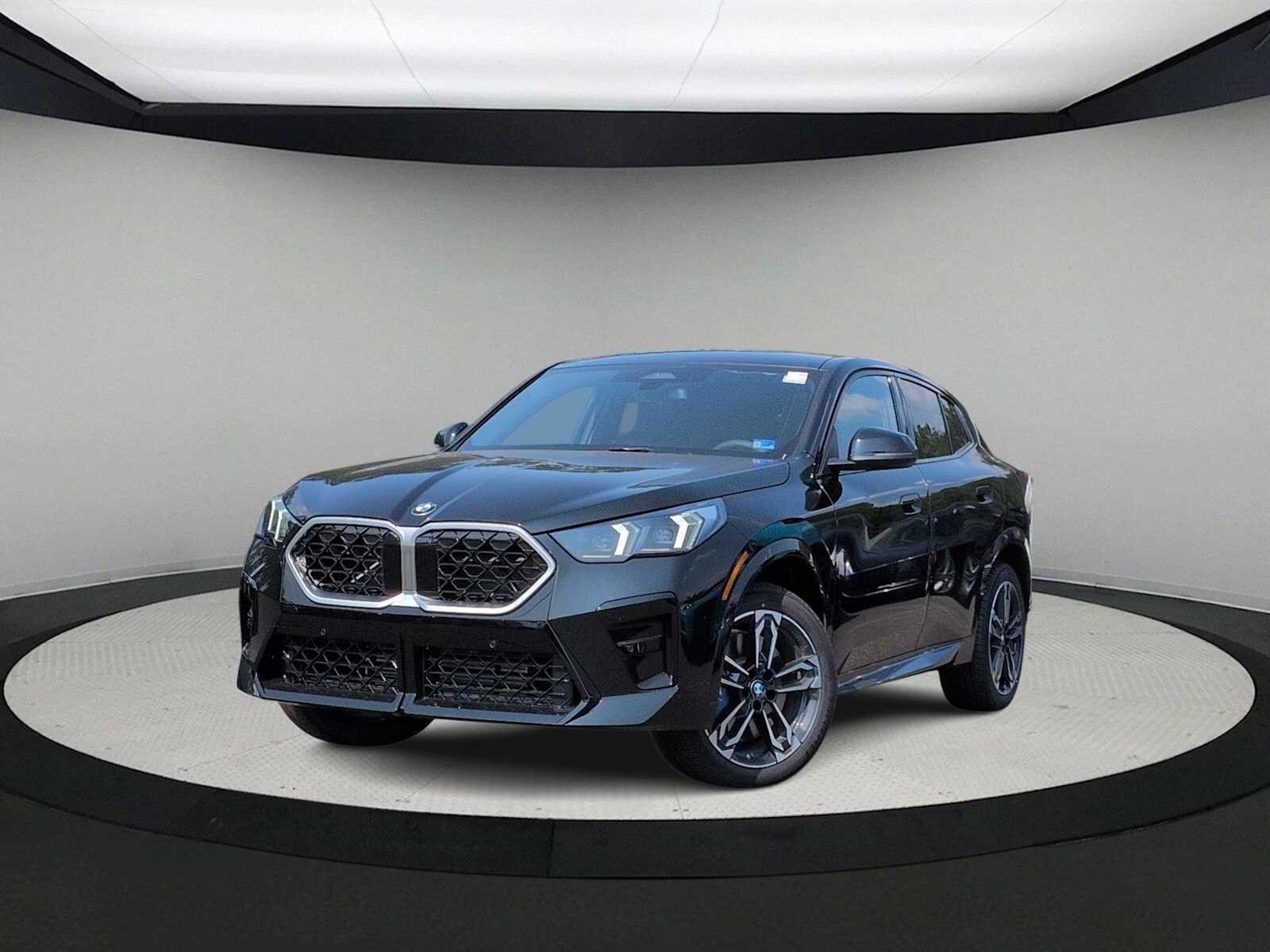 2026 BMW X2 28i