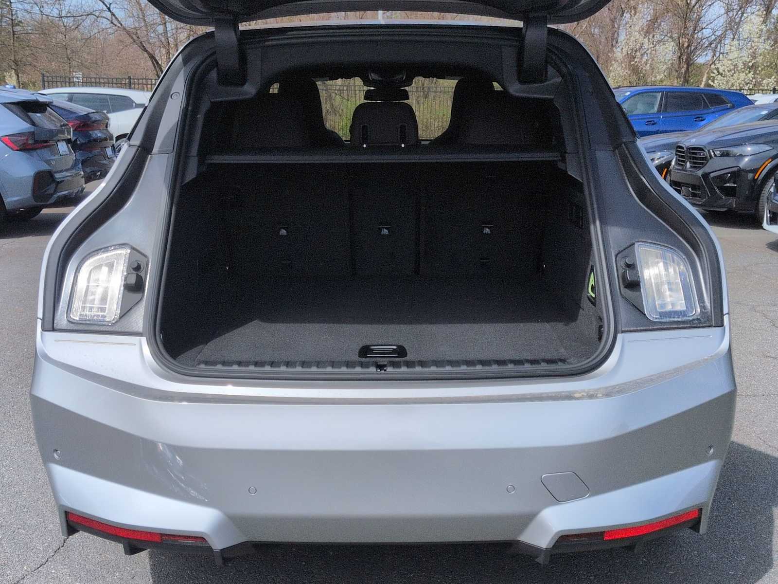 Thumbnail: 2026 BMW iX - 35