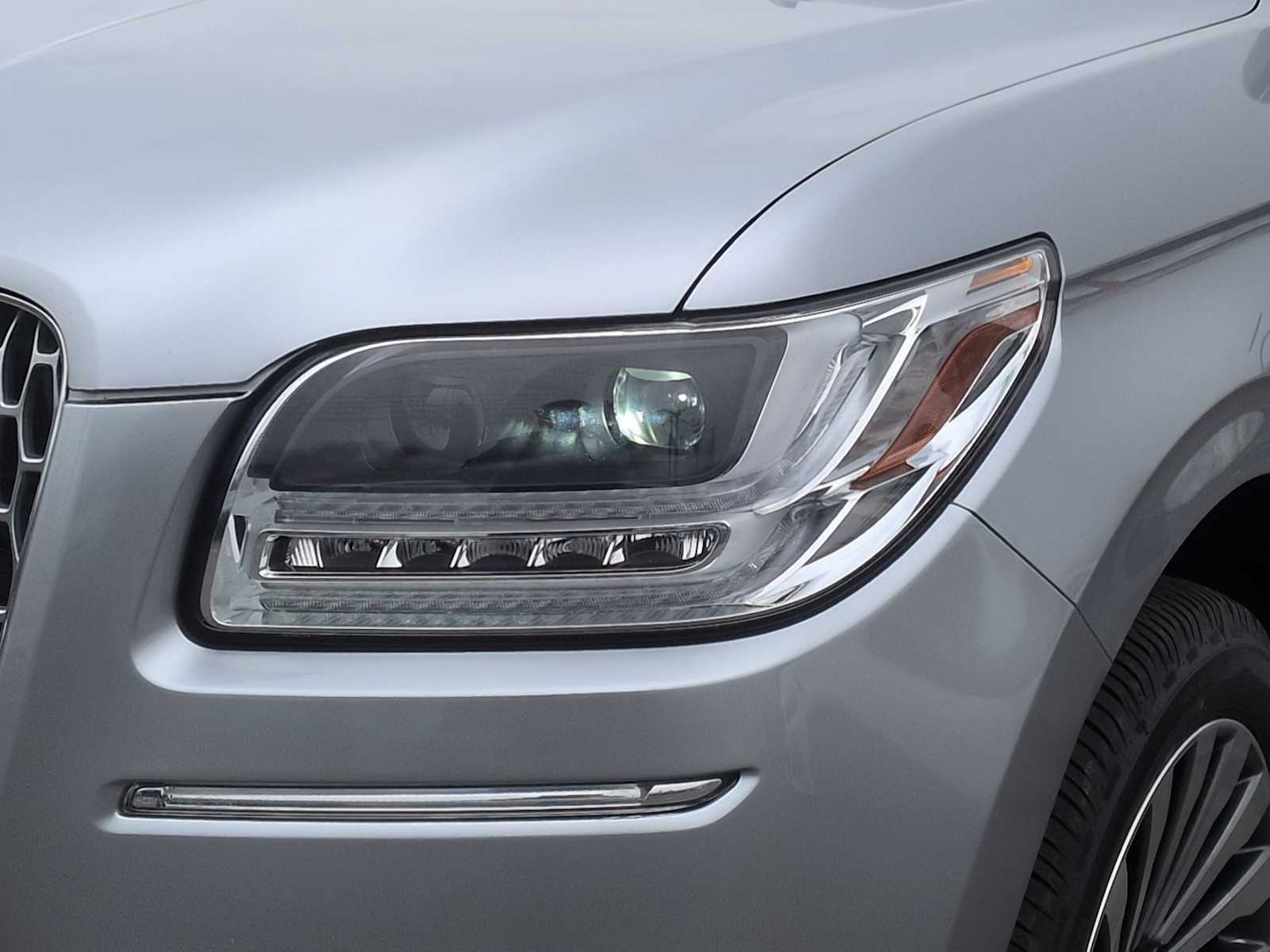 Thumbnail: 2020 Lincoln Navigator L - 11