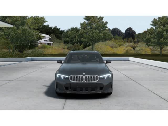 Thumbnail: 2026 BMW 3 Series - 3