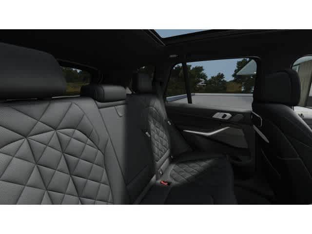 Thumbnail: 2026 BMW X5 - 12