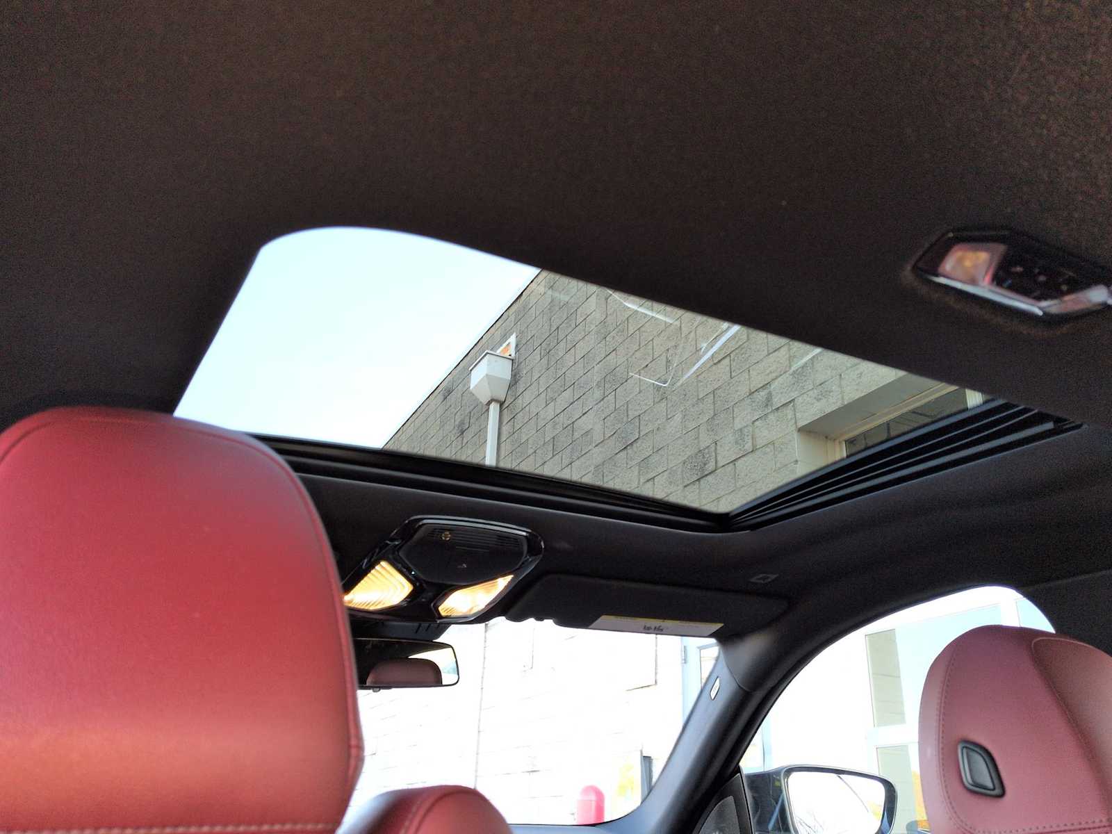 Thumbnail: 2023 BMW i4 - 23