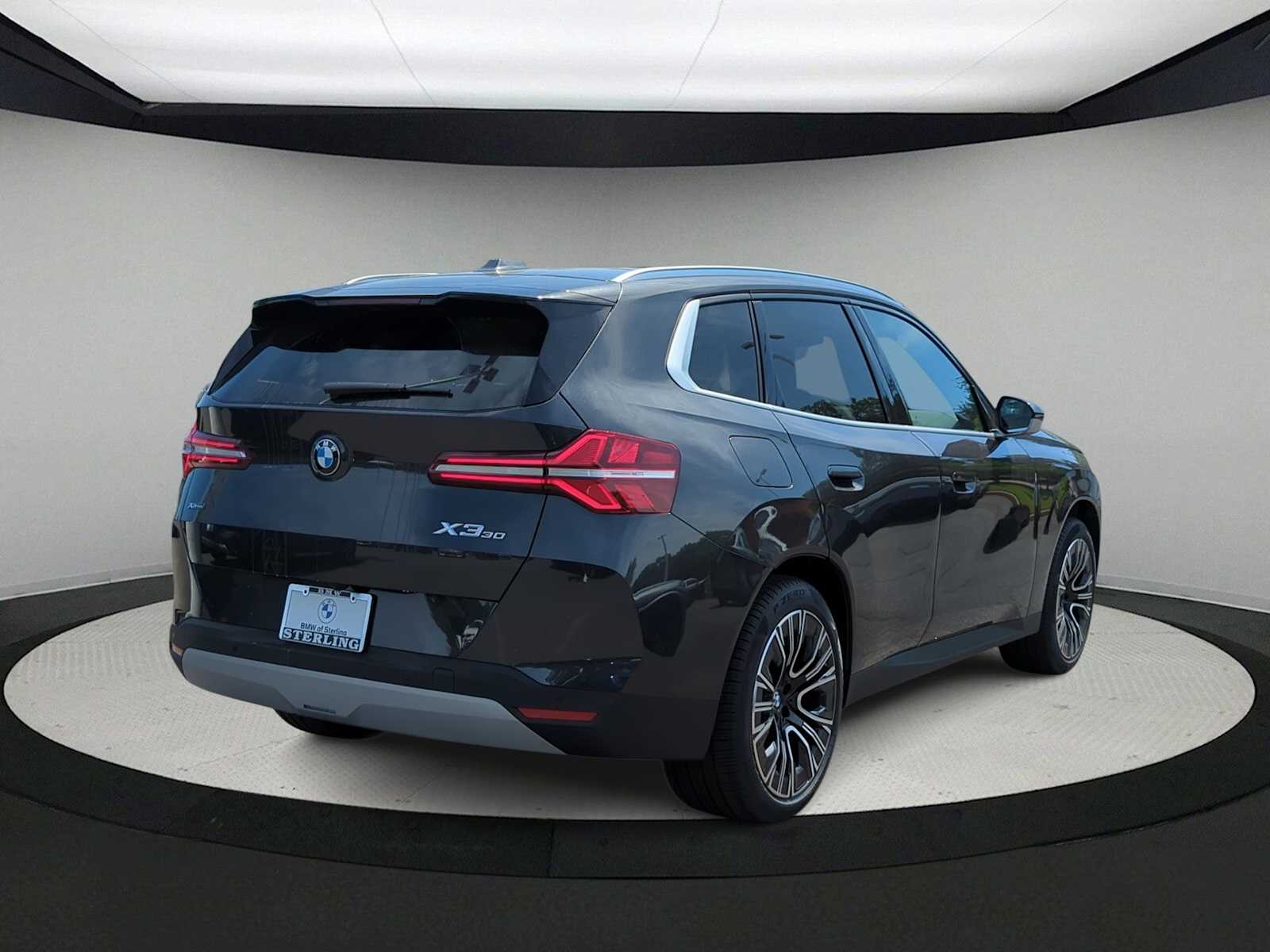 Thumbnail: 2025 BMW X3 - 8