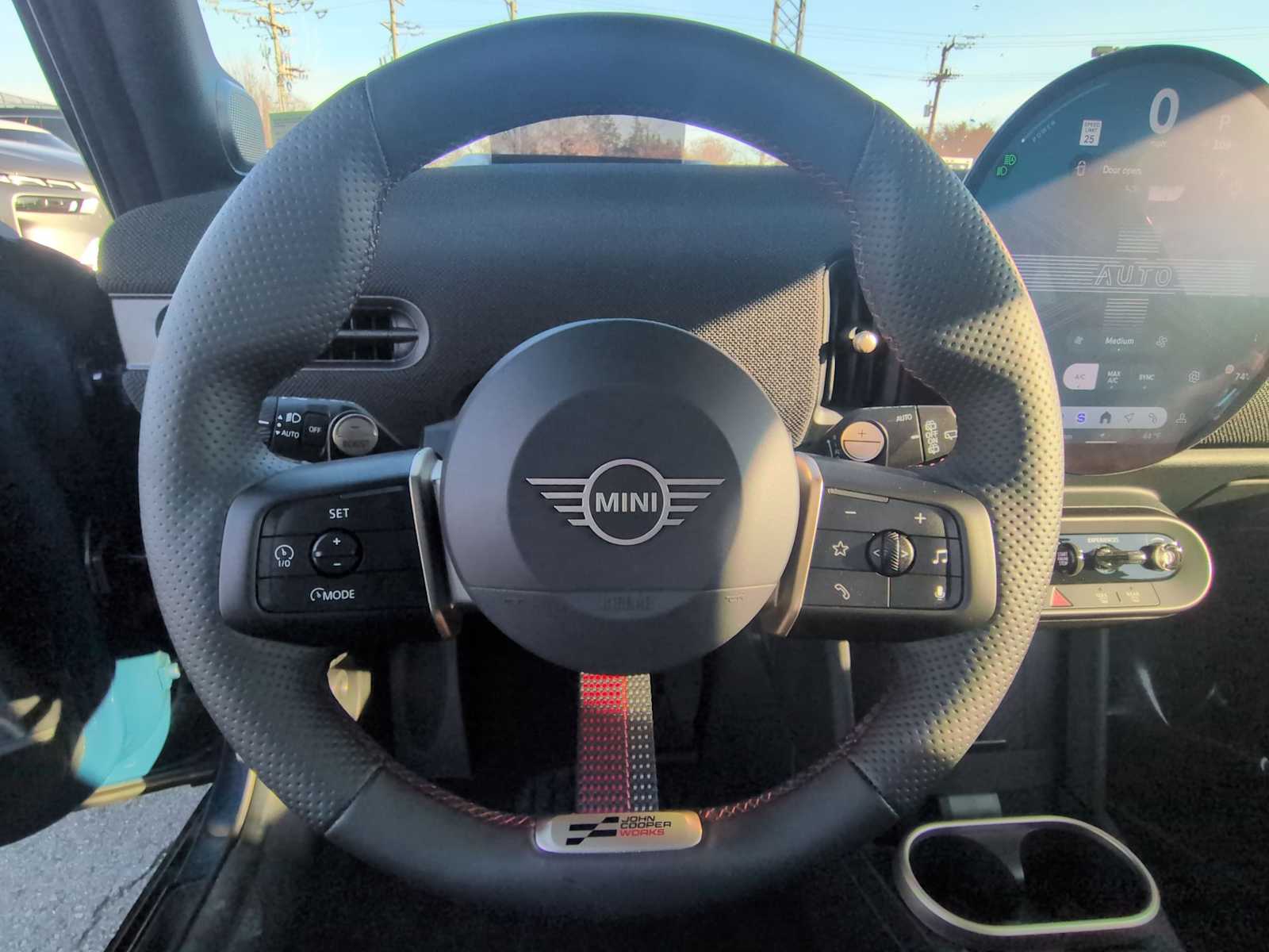 Thumbnail: 2025 MINI Cooper Hardtop - 25