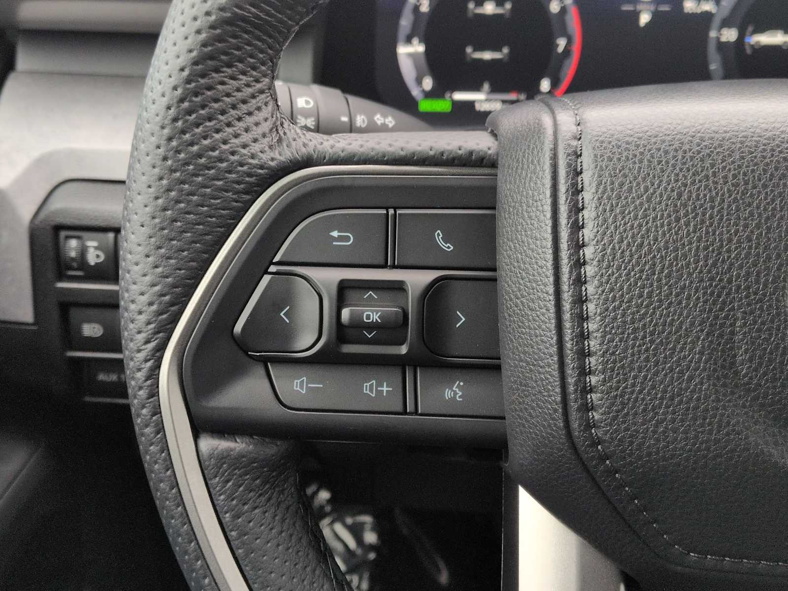 Thumbnail: 2025 Toyota Tacoma - 23