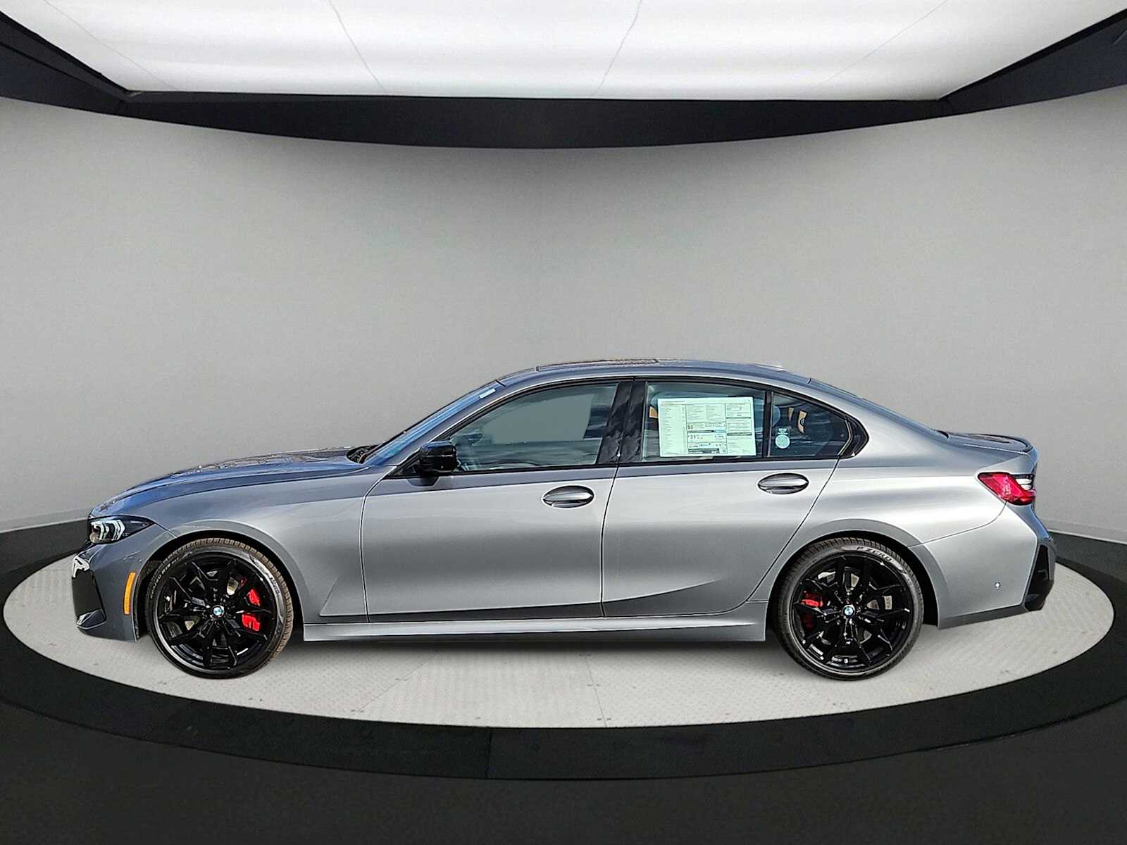 Thumbnail: 2026 BMW 3 Series - 5