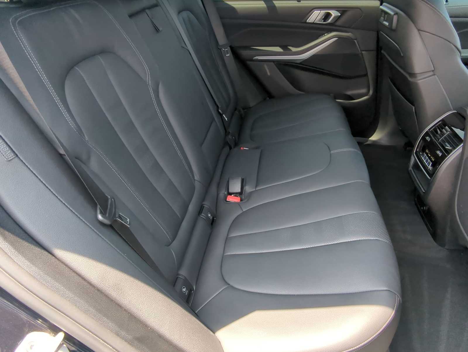 2022 BMW X5 xDrive40i 13