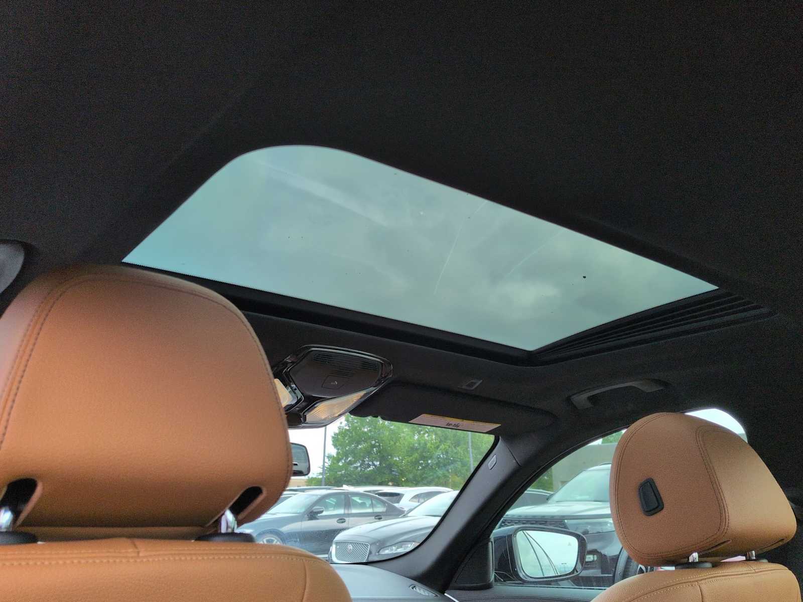 Thumbnail: 2020 BMW 5 Series - 23