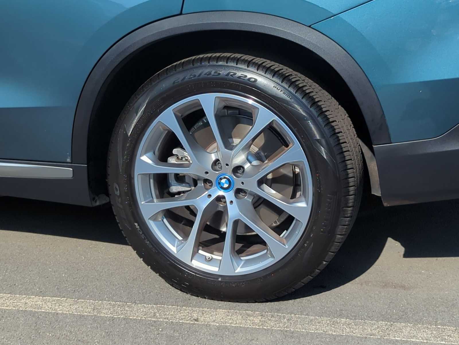 Thumbnail: 2025 BMW X5 - 13