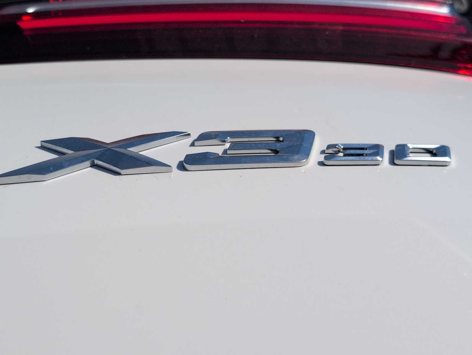 Thumbnail: 2026 BMW X3 - 13