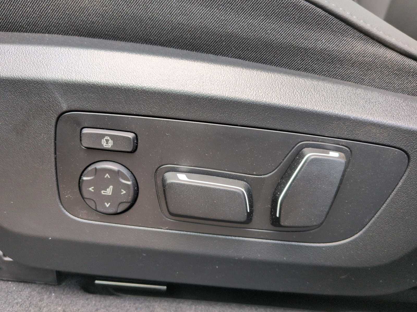 Thumbnail: 2026 BMW X3 - 18