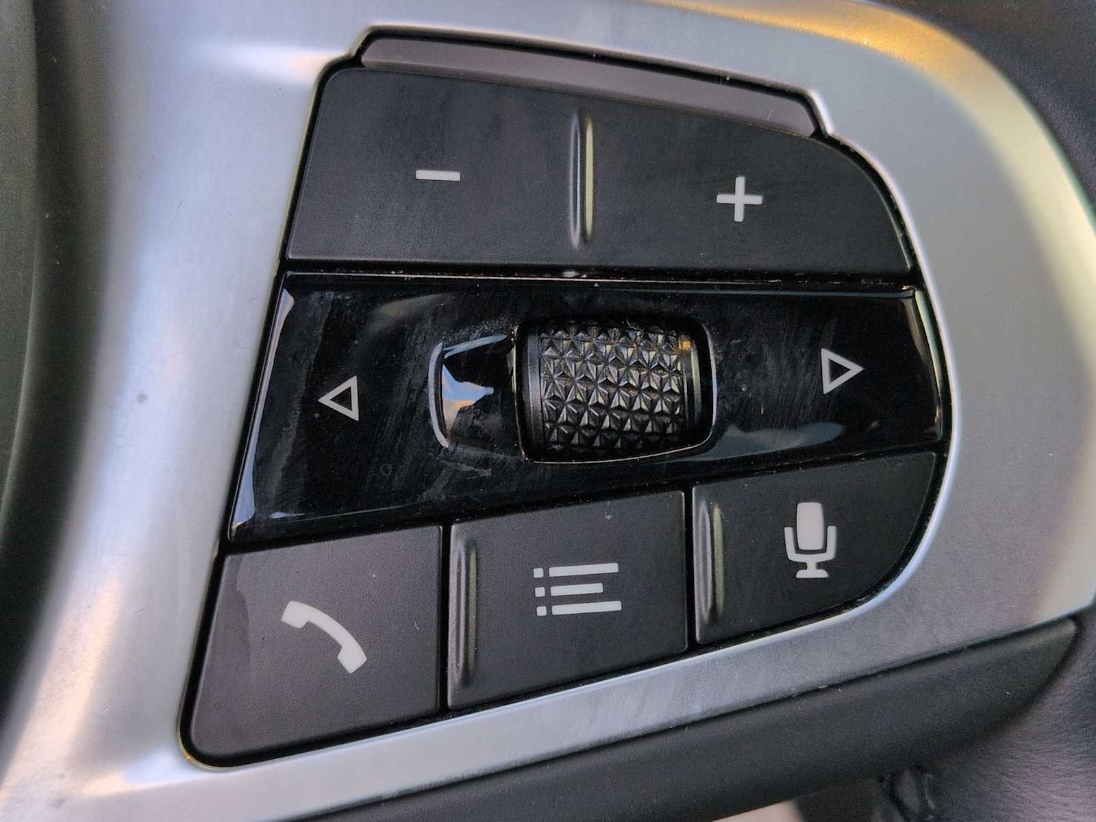 Thumbnail: 2023 BMW X7 - 27