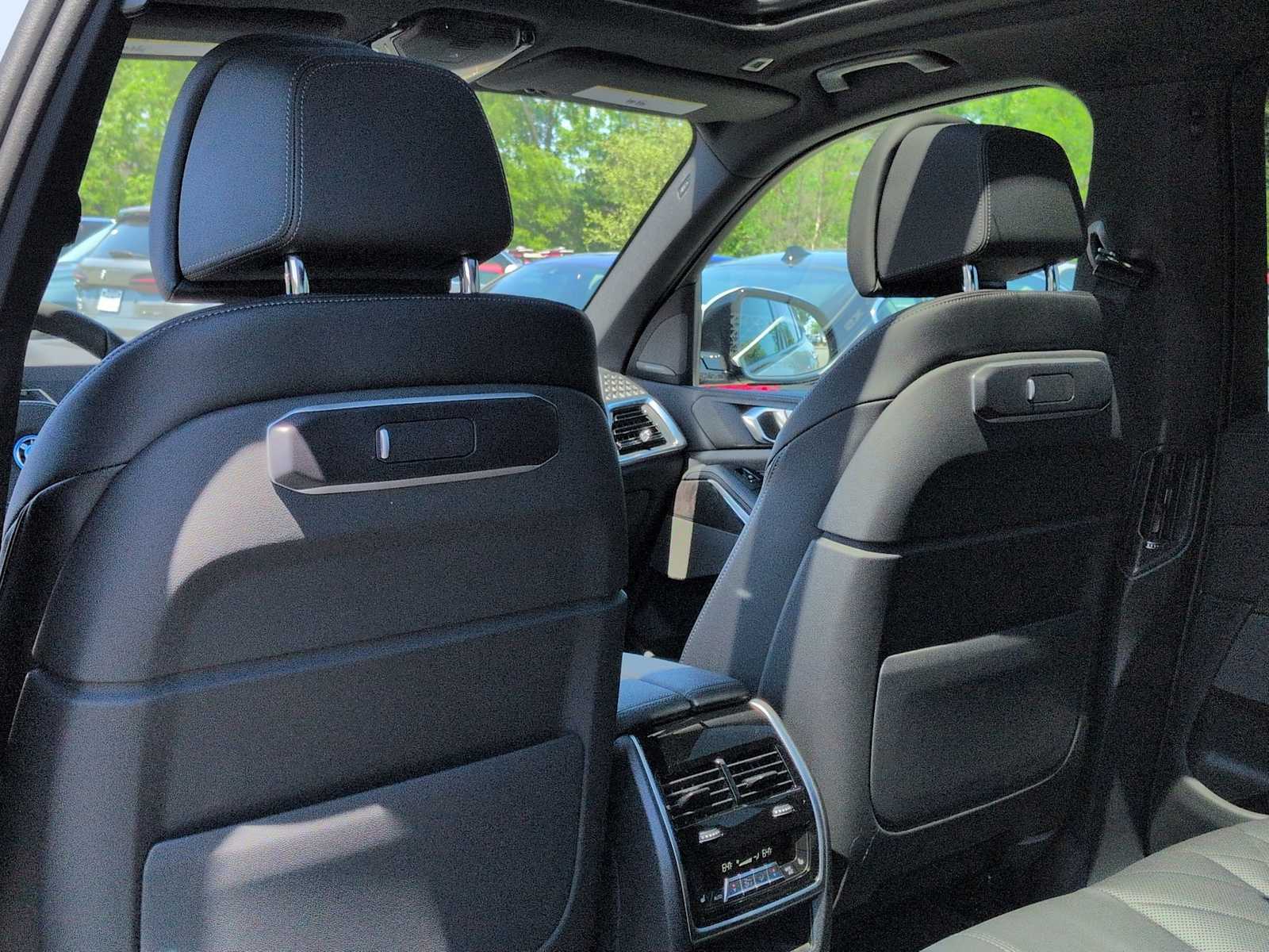 Thumbnail: 2026 BMW X5 - 20