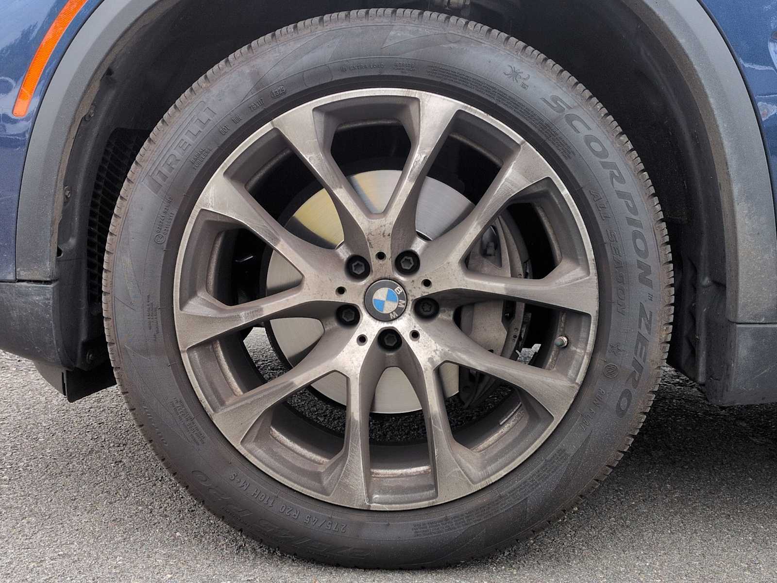 Thumbnail: 2021 BMW X5 - 14