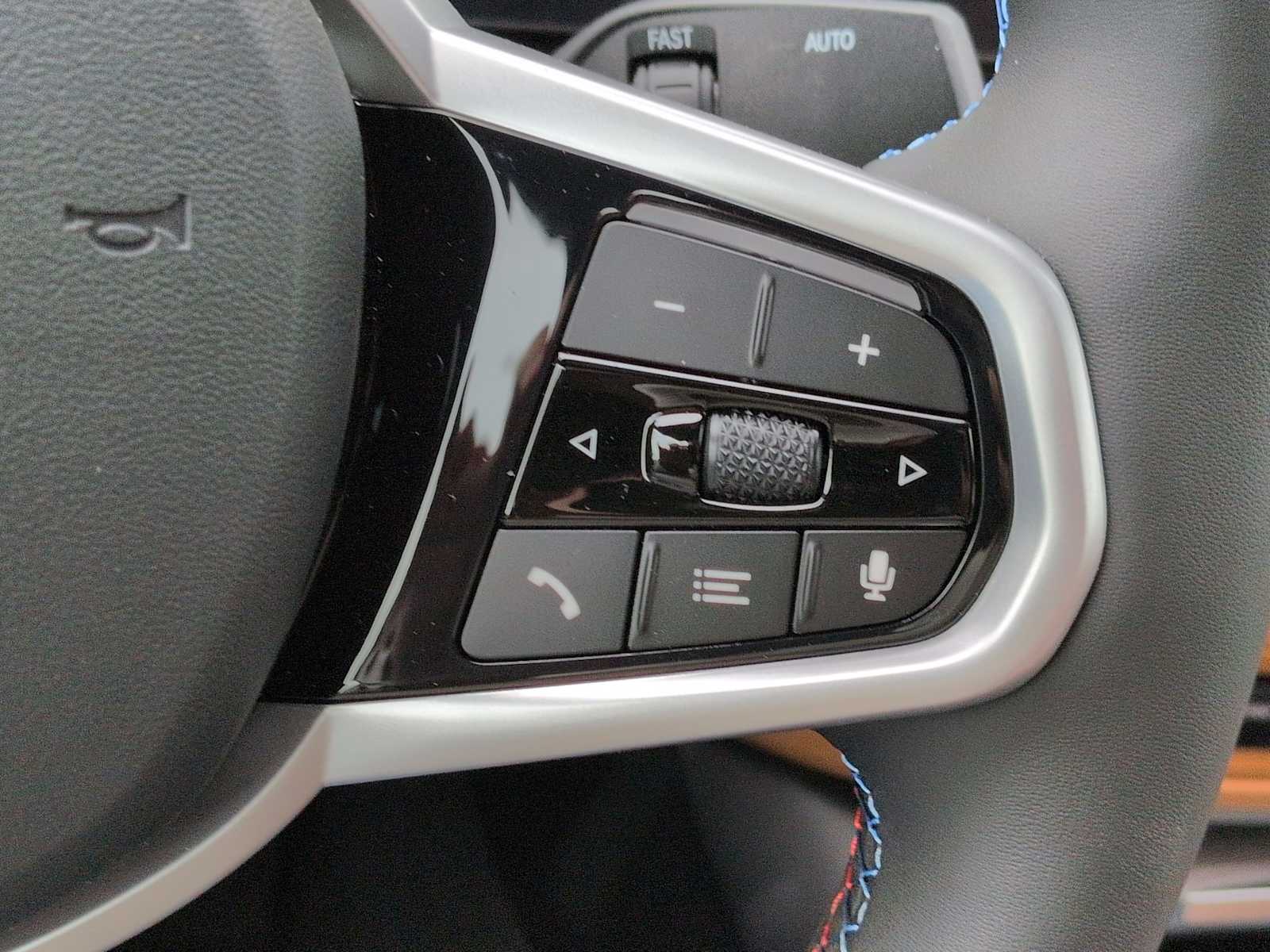 Thumbnail: 2026 BMW i4 - 27