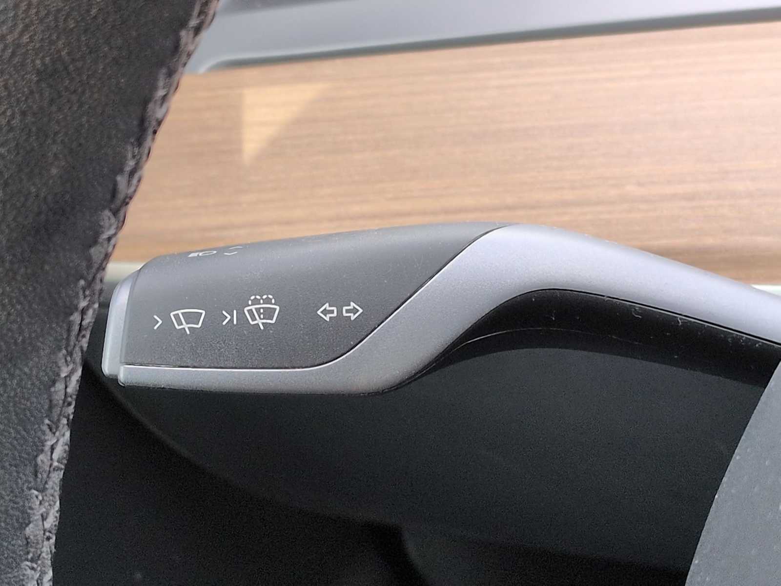 Thumbnail: 2023 Tesla Model 3 - 27
