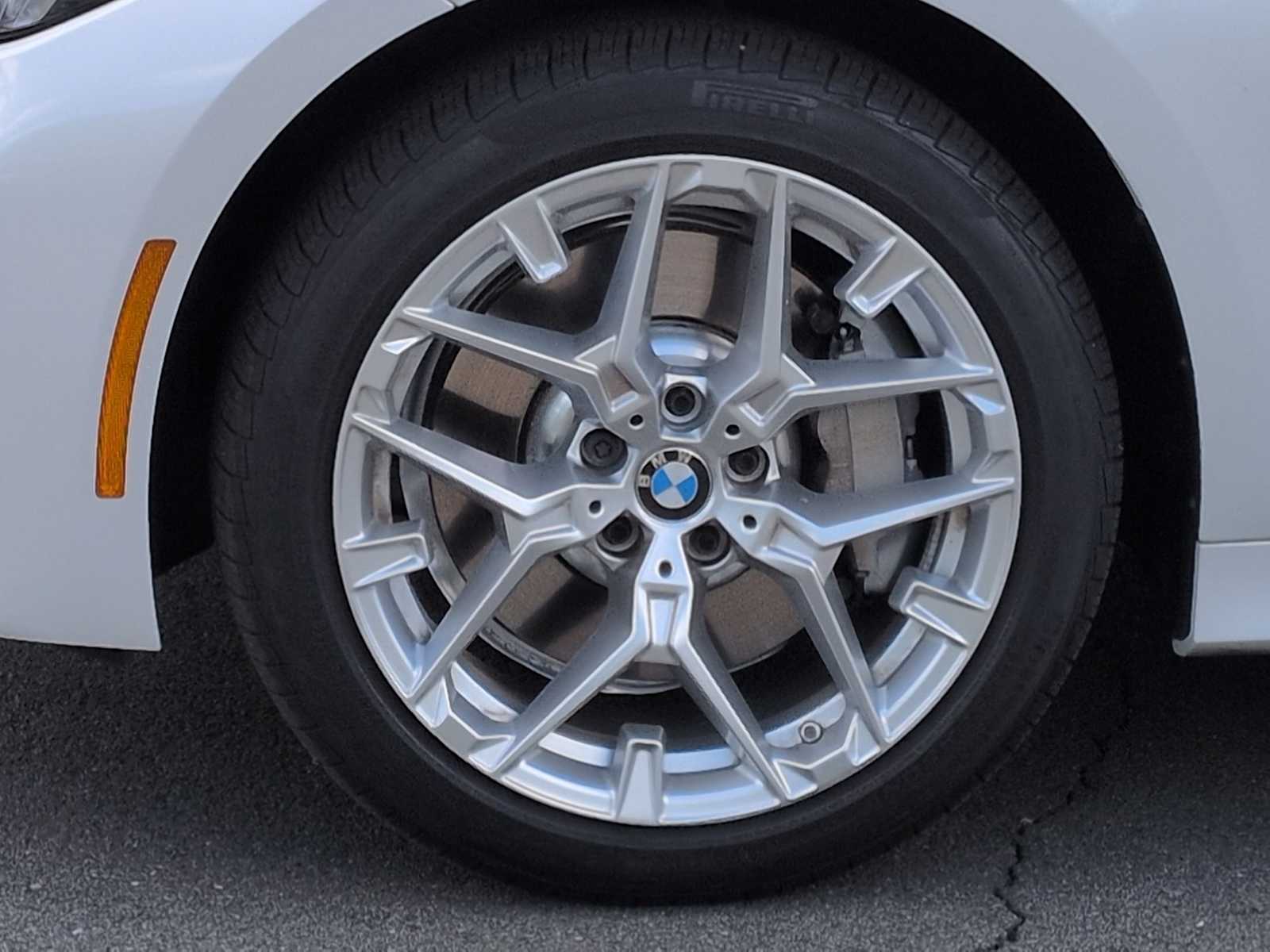 Thumbnail: 2025 BMW 3 Series - 15