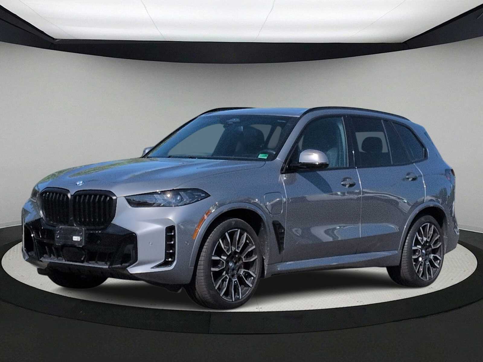 Thumbnail: 2024 BMW X5 - 4