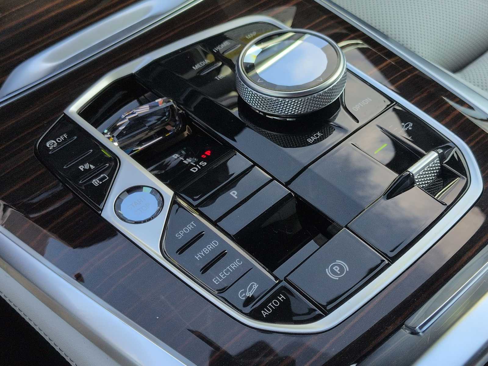 Thumbnail: 2026 BMW X5 - 35