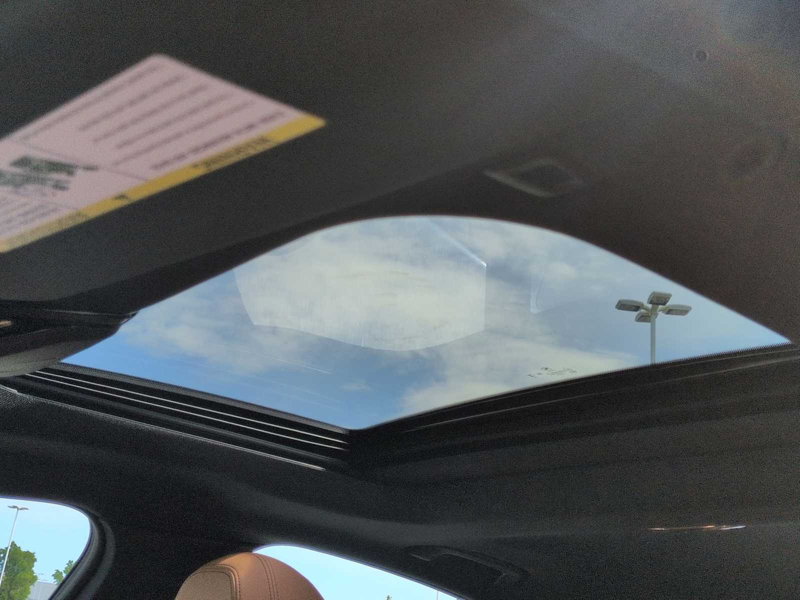 Thumbnail: 2026 BMW i4 - 20